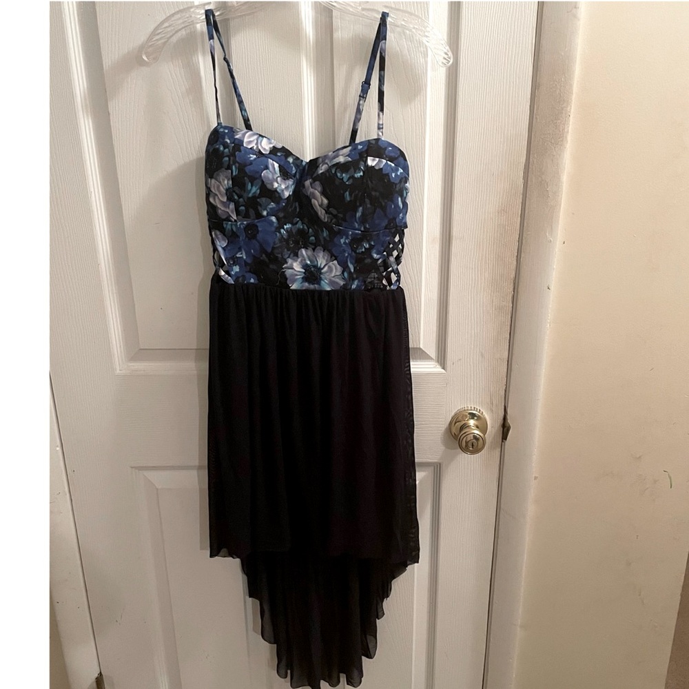 Floral dress with caged bodice